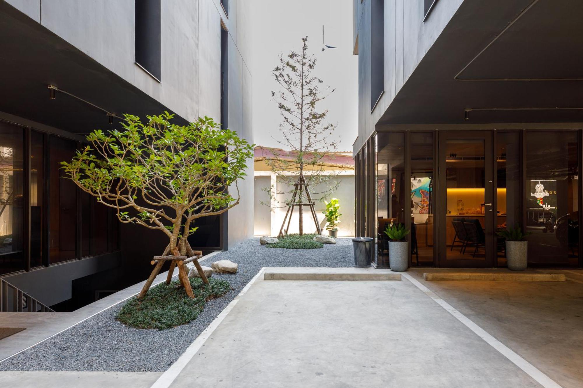 Benjarong Hotel Bangkok Extérieur photo
